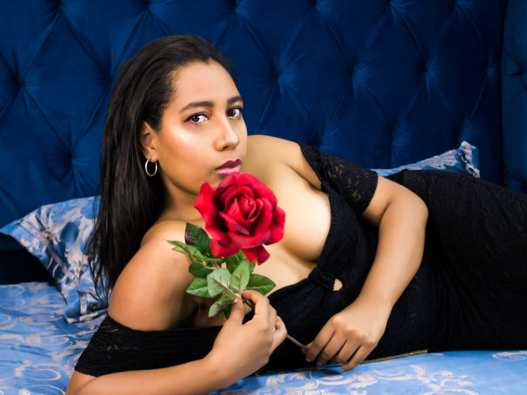 AshleyLoreny's profile - Image n°0