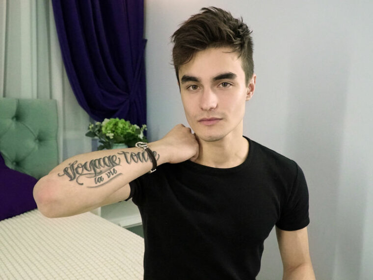 AshtonMayFu's profile - Image n°0