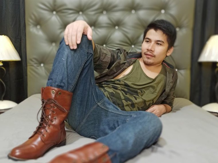 AsianHamerLee's profile - Image n°0
