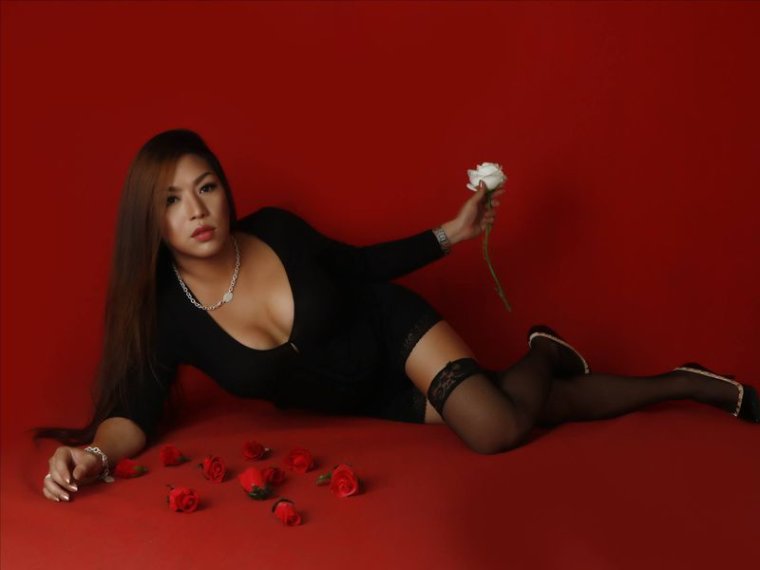 AubreyLopez's profile - Image n°1