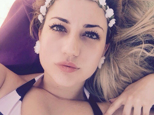 AuroraNylon's profile - Image n°1