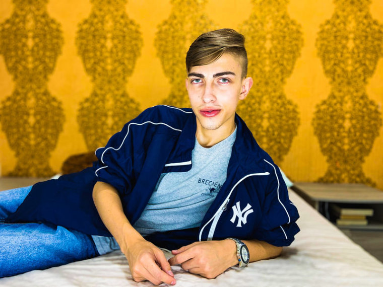 AustinCastro's profile - Image n°0