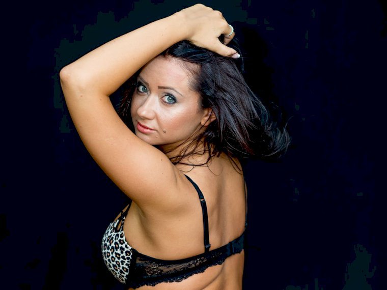 AvenAngelica's profile - Image n°0