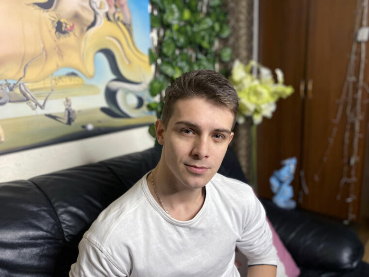 AxelHarrison's profile - Image n°0
