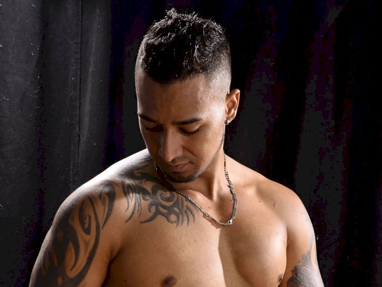 axelprettymuscle's profile - Image n°0