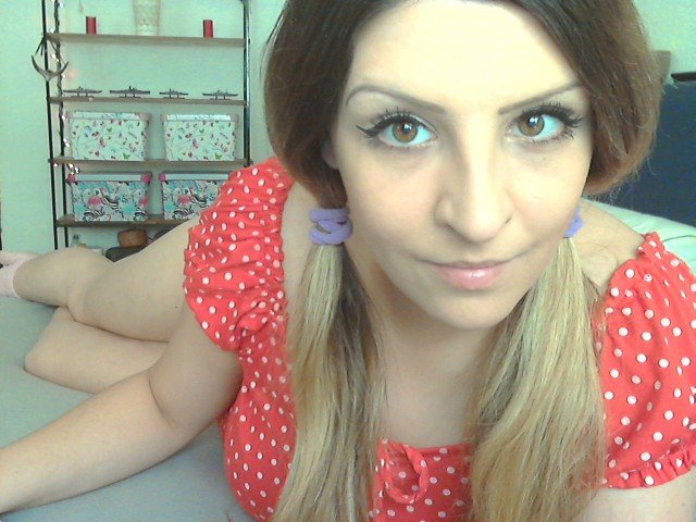 AngelicAlpha's profile - Image n°1