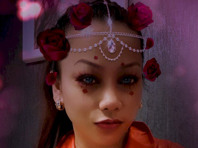 AsianNiki's profile - Image n°1