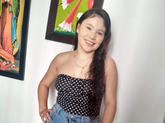 angelinasexx's profile - Image n°0