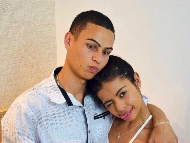 Perfil con annieciro - Imagen  n°11