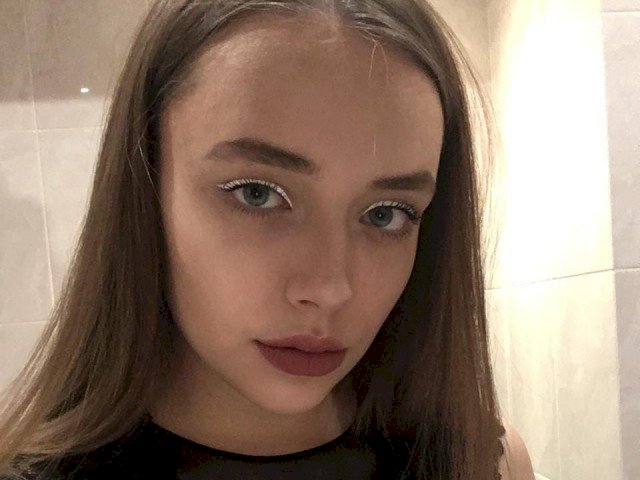 Perfil con AngelinaLee - Imagen  n°10