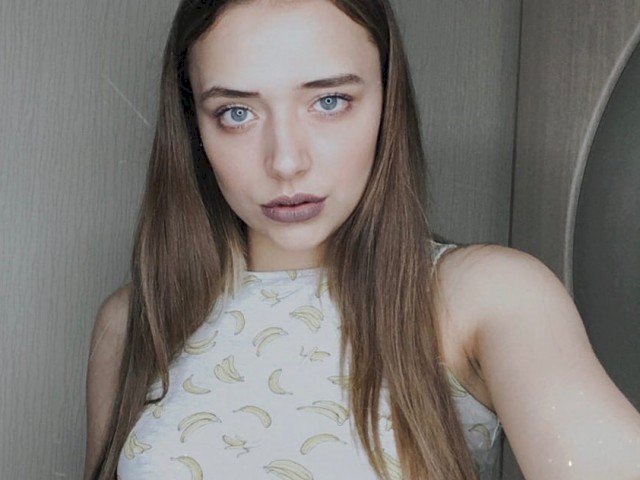 Perfil con AngelinaLee - Imagen  n°5