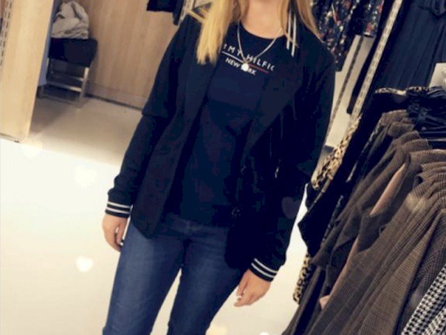 annemerelx's profile - Image n°0