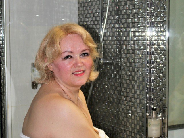AlicaViolet's profile - Image n°1