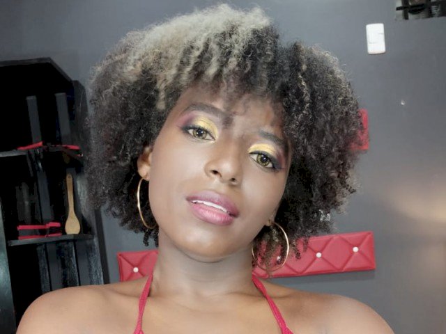 alikablack's profile - Image n°1