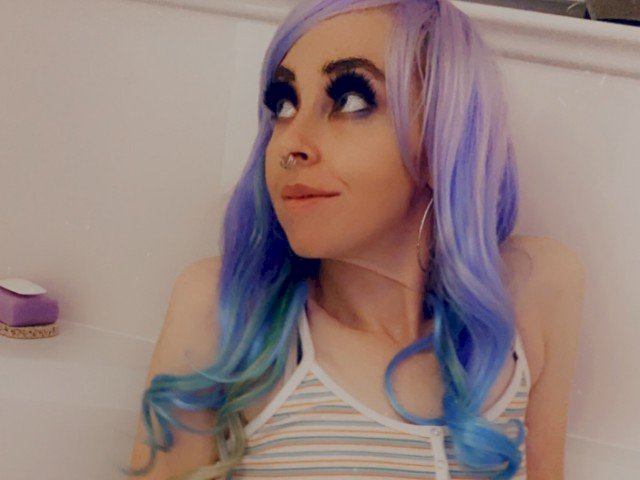 AveryKnights's profile - Image n°0
