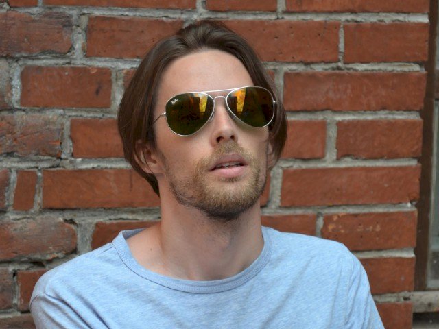Auslander's profile - Image n°0