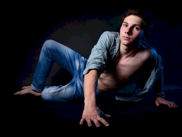 Anthony's profile - Image n°0