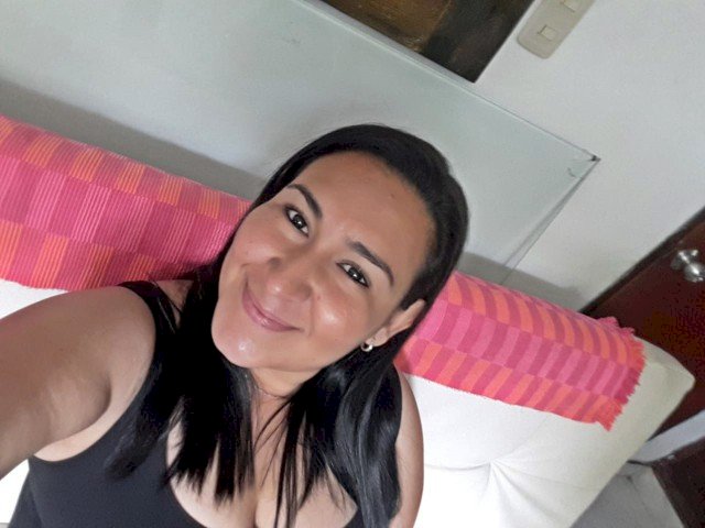 AnitaRoa's profile - Image n°0