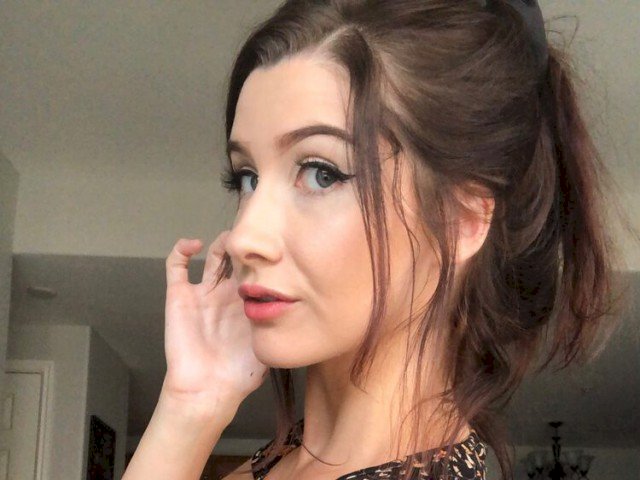 AmbrosiaLynn's profile - Image n°1