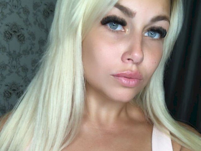 AngelaLee's profile - Image n°2