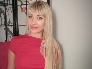 Live Sex AngelBlonde