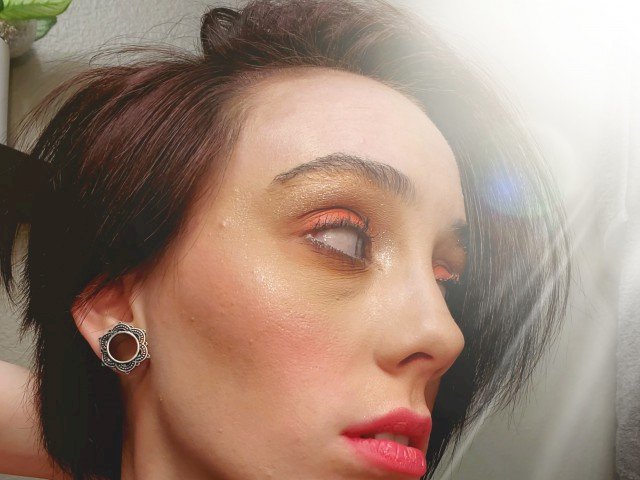 Achristy's profile - Image n°1