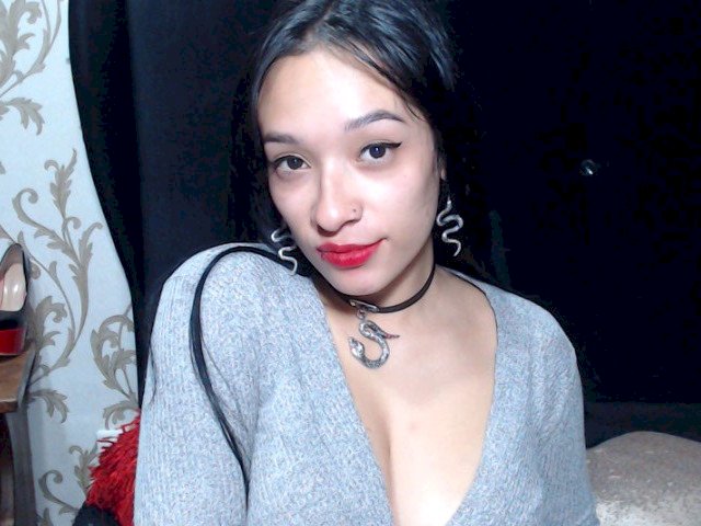 AnyelaKink's profile - Image n°1
