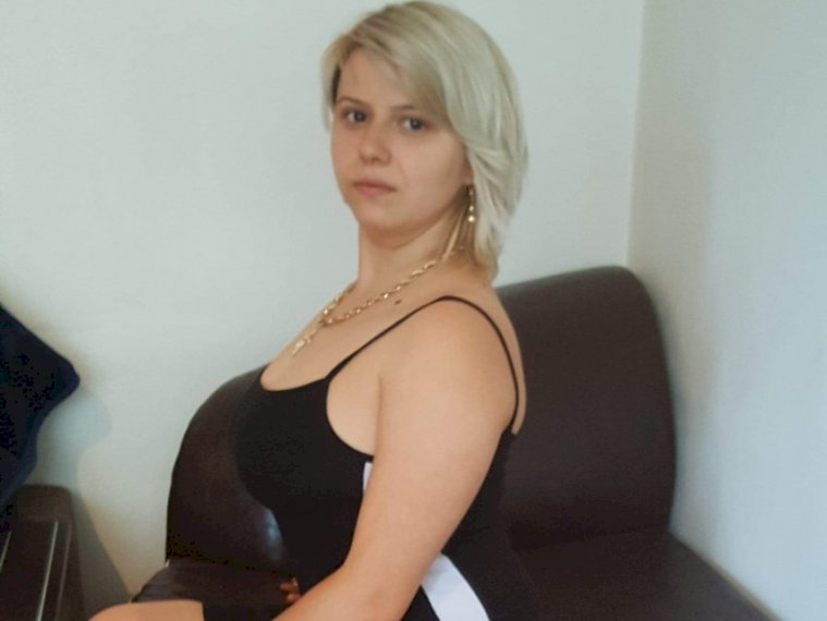 Anne132's profile - Image n°0