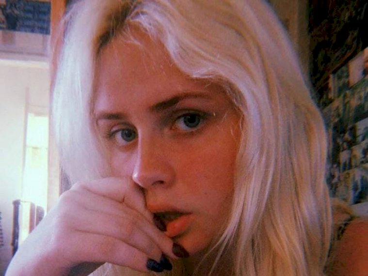 Perfil con Agatha - Imagen  n°15