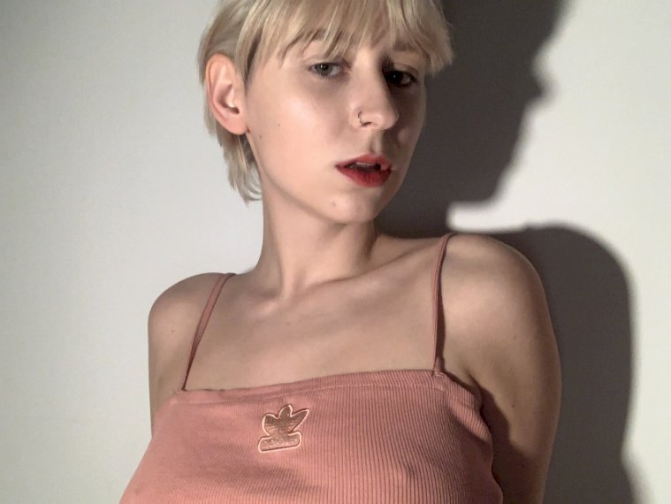 Profil de ArielaLittle - Photo n°1