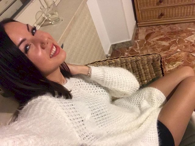 AlexaAlexa' profilo - Immagine n°6