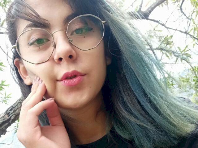 Profil de Ameliehorny - Photo n°4