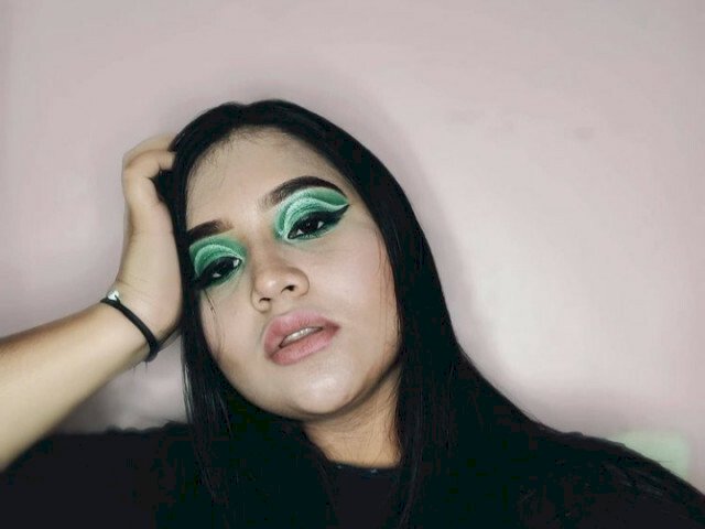 Perfil con alondra - Imagen  n°69