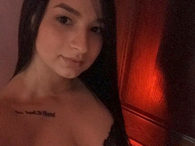 AlisonRose's profile - Image n°2