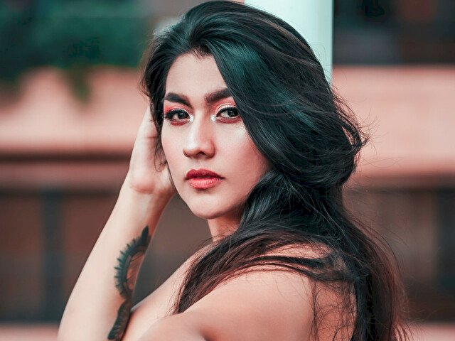 AprilHamilto's profile - Image n°2