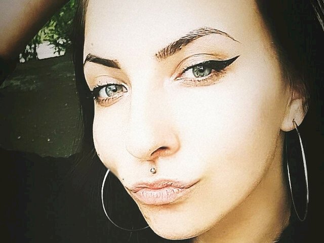 AmberWorld's profile - Image n°0