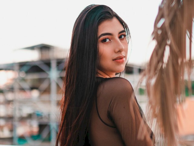 AprilPerry's profile - Image n°4
