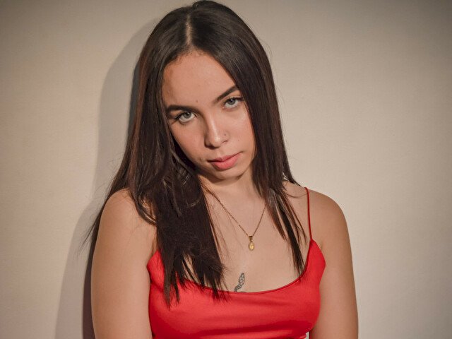 AnnieDevin's profile - Image n°3