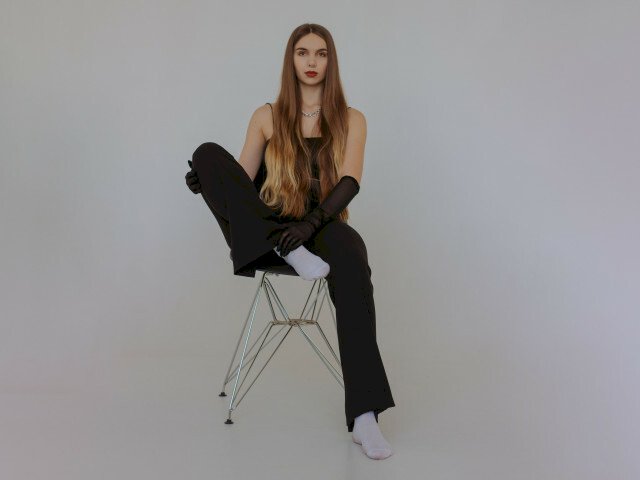AlisaLoveAx's profile - Image n°1
