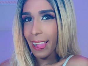 AnthonellaD's Sexcam