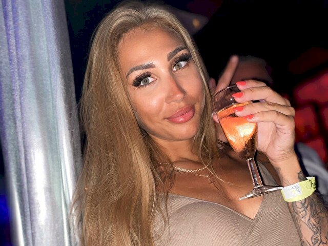 Perfil con Ariellahotx - Imagen  n°5