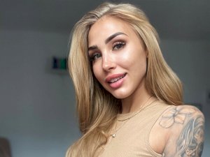 Ariellahotx's Sexcam