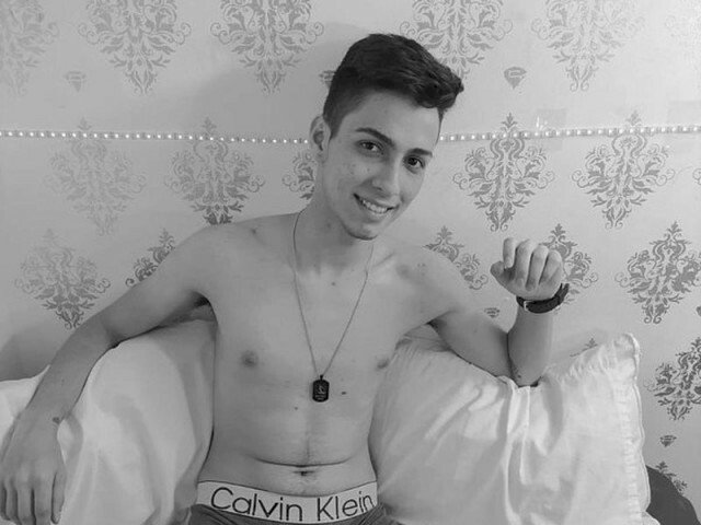 AustinMendes's profile - Image n°3