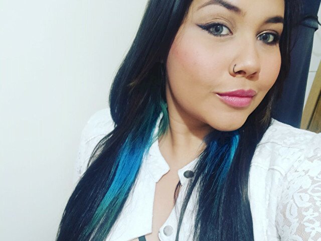 Atenea's profile - Image n°1