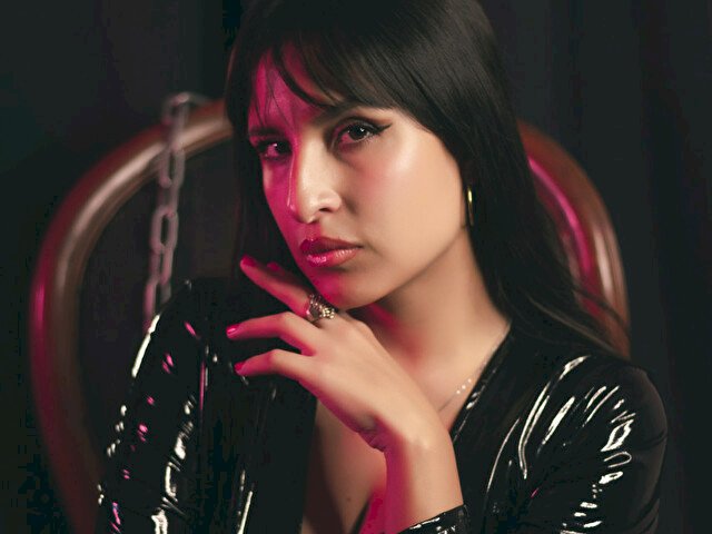 AlannaMorris's profile - Image n°1