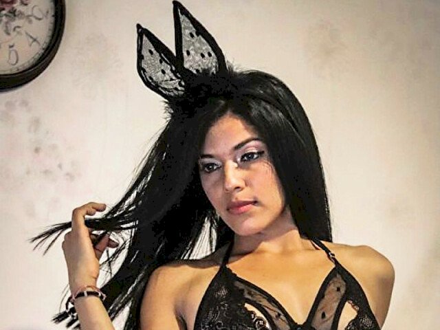 Angelinax's profile - Image n°1