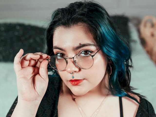 AnniePoison's profile - Image n°0