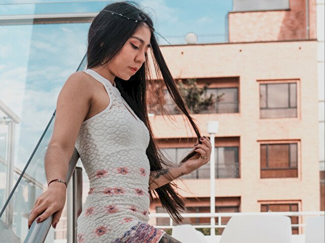 AmberCurtis's profile - Image n°3