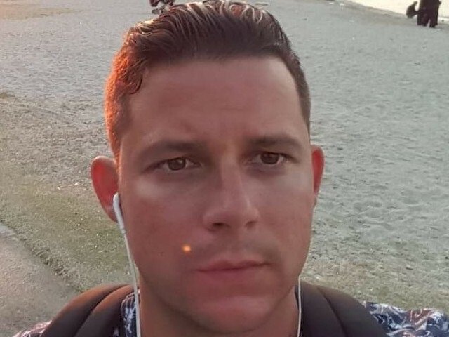 Antoine1886's profile - Image n°0