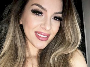 Webcam sex met Alesys69